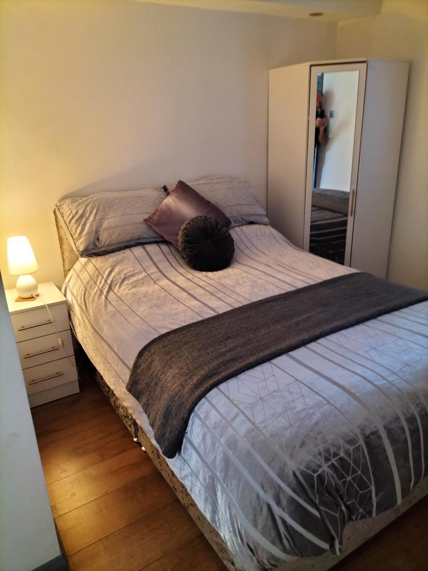 The New Accommodation Free Complementary Breakfast Tibshelf Bagian luar foto